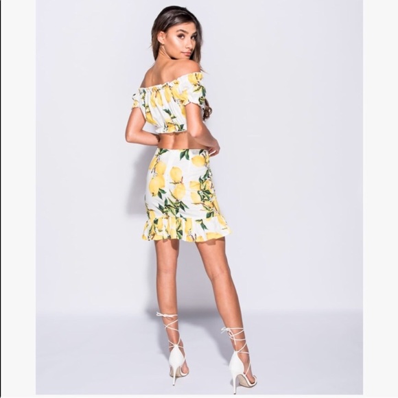 🍋Lemon Print two pieces outfit🍋 - Picture 5 of 6